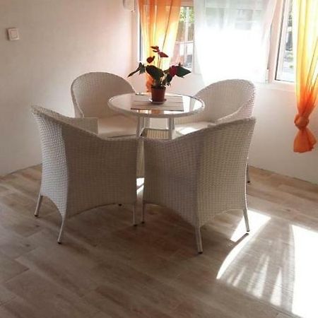 Macko, Apartmani 티바트 외부 사진